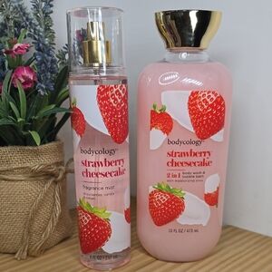 Strawberry Cheesecake Bath & Body Set NEW